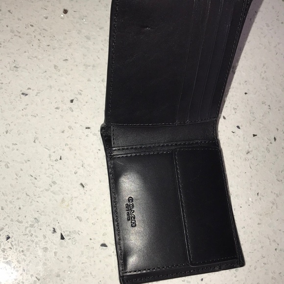 Men’s Coach Wallet - Picture 2 of 2